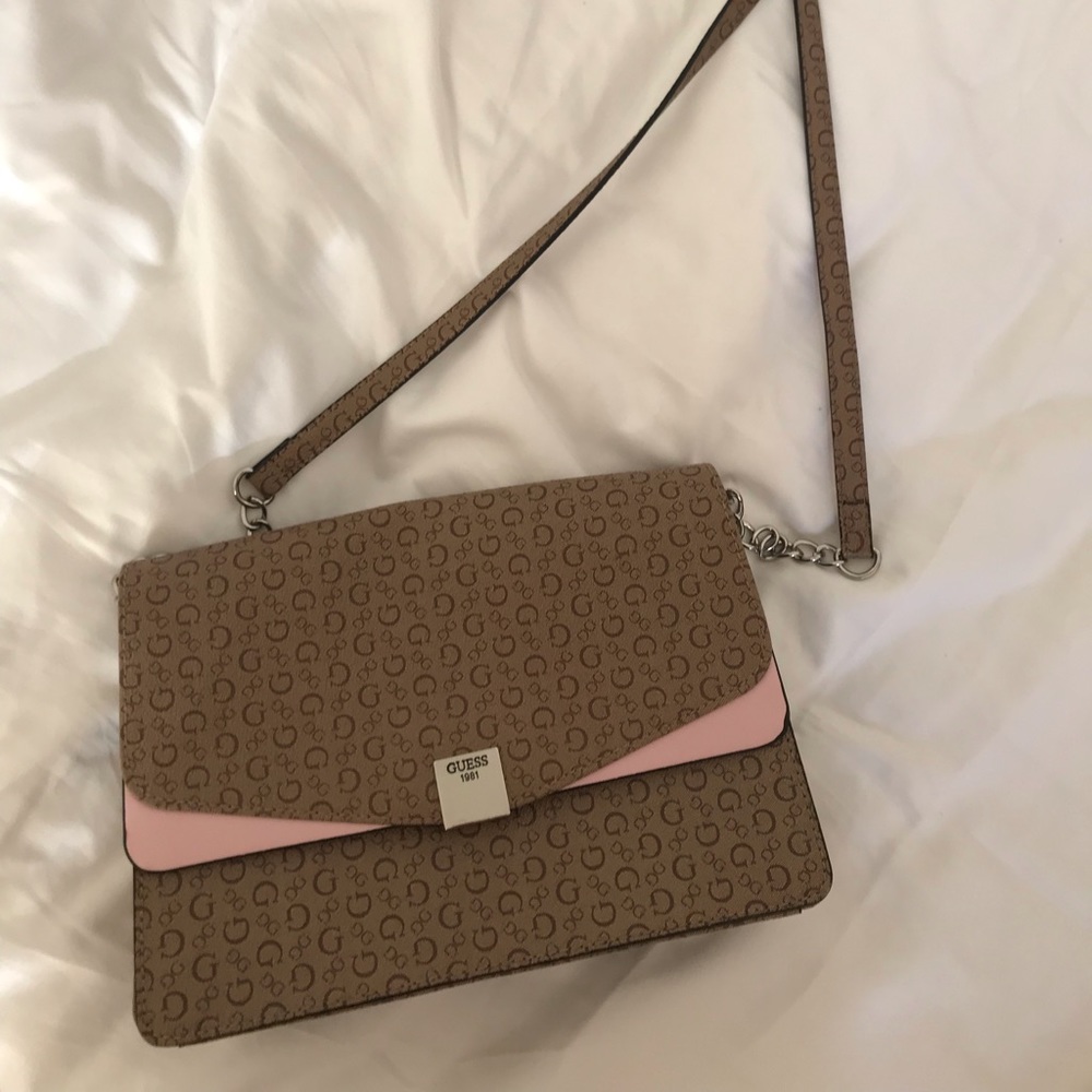 Guess purse